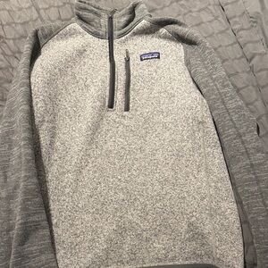 Patagonia Men's 1/4 zip Better Sweater in Heather Gray